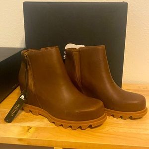 NWT Sorel Joan of Arctic Wedge III zip bootie